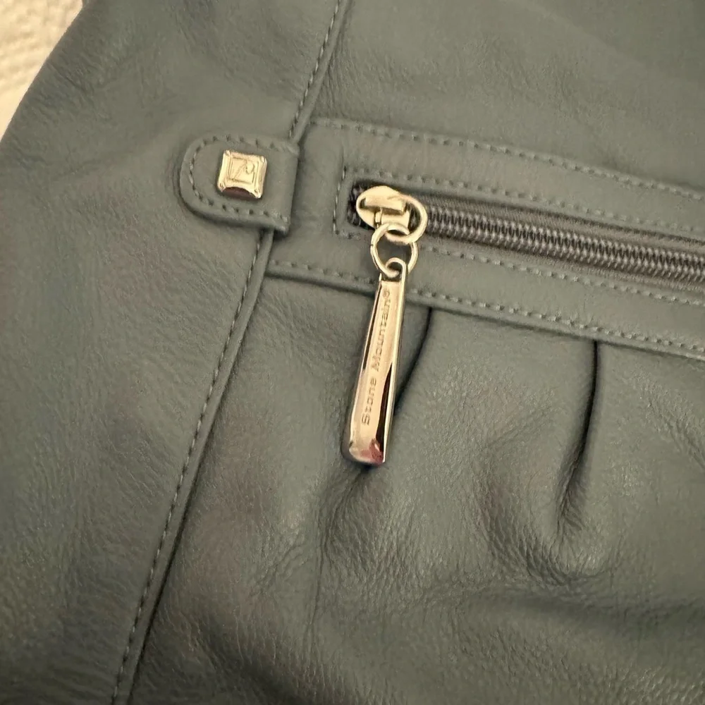 STONE MOUNTAIN LEATHER FROM THE STAMFORD COLLECTION dusty blue NWOT